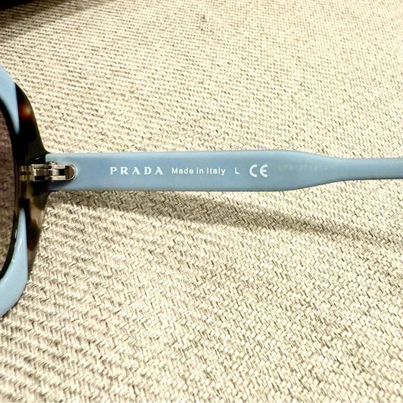 Prada Oversized Sunglasses Black Tortoise Gradient NWOT Italy - Picture 9 of 12